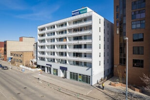 Mainstreet Place in Calgary, AB - Building Photo