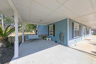 2216 Calle De Pizzaro in Navarre, FL - Building Photo - Building Photo