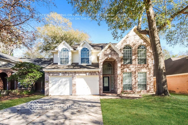 property at 3811 Spruce Bay Dr