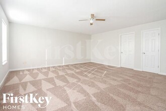 911 Nicole Way in New Whiteland, IN - Building Photo - Building Photo