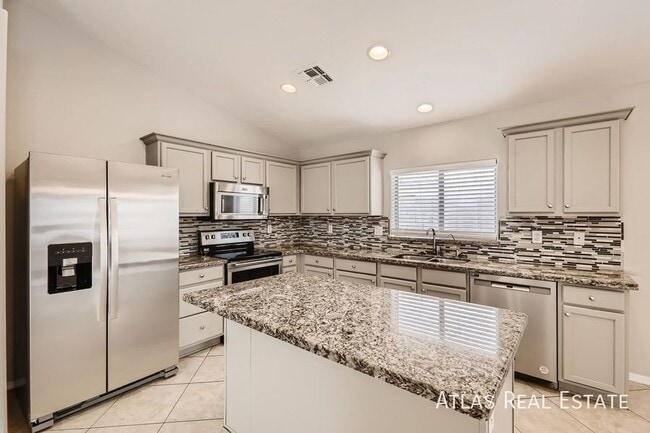 7223 W Maryland Ave in Glendale, AZ - Building Photo - Building Photo