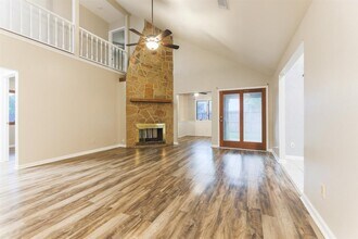 5215 Kristen Ct in Spring, TX - Building Photo - Building Photo