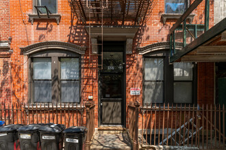 127 Eagle St in Brooklyn, NY - Building Photo - Building Photo