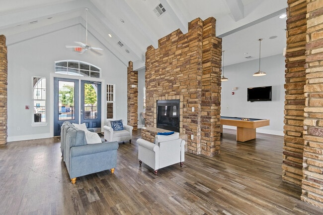 Diamond Club Apartments