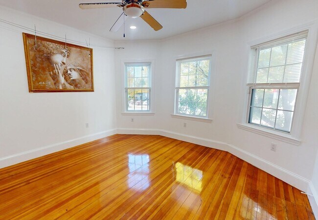 200 Hyde Park Ave in Boston, MA - Building Photo - Building Photo