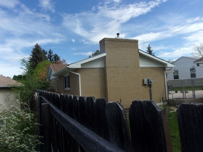 651 Creighton St in Cheyenne, WY - Building Photo - Building Photo