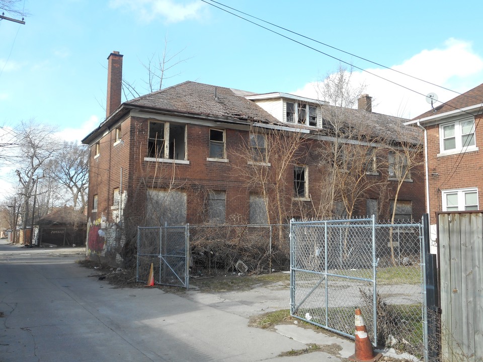 1739 Central St in Detroit, MI - Building Photo