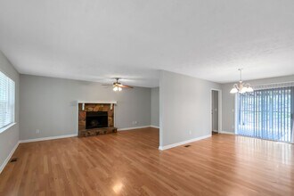 3653 Chestnut Lake Ct in Jonesboro, GA - Building Photo - Building Photo