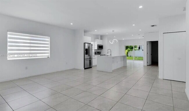 23061 SW 124th Ave. in Miami, FL - Building Photo - Building Photo