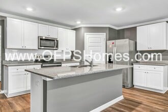 413 Scarborough St in Crestview, FL - Building Photo - Building Photo