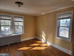 301 Haverford Ave in Narberth, PA - Building Photo - Building Photo