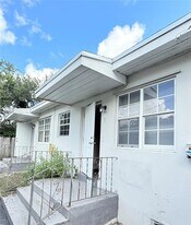 337 NE 57th St in Miami, FL - Building Photo