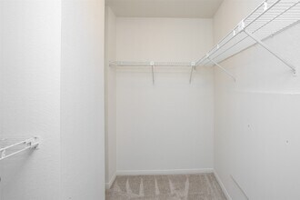 9800 Pagewood Ln in Houston, TX - Building Photo - Building Photo