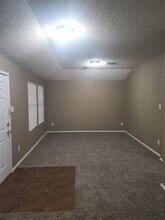 325 Taylor St in Saginaw, TX - Building Photo - Building Photo
