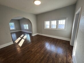 4738 N 40th St in Omaha, NE - Building Photo - Building Photo