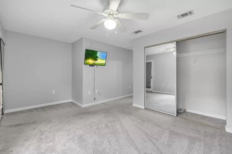 2400 Fred Smith Rd in Tallahassee, FL - Building Photo - Building Photo