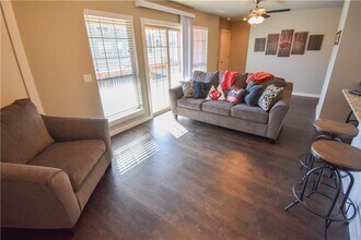 2798 W Blackstone Crossing in Fayetteville, AR - Foto de edificio - Building Photo