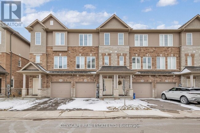 property at 34 Laguna Vlg Cres