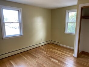 23 Highland Terrace in Needham, MA - Building Photo - Building Photo