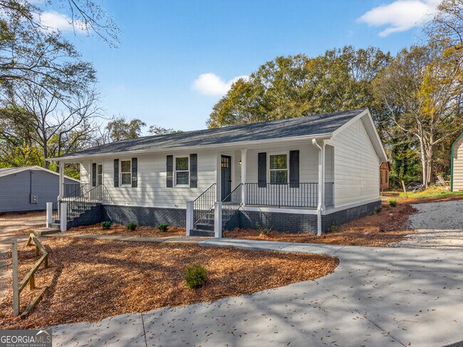 483 Vine St in Madison, GA - Building Photo - Building Photo