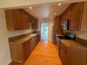 112 Vineyard Ct in Aptos, CA - Building Photo - Building Photo