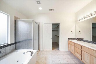 3434 Yogi Berra Way in Round Rock, TX - Building Photo - Building Photo