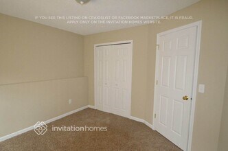 9908 108th Pl N in Maple Grove, MN - Foto de edificio - Building Photo