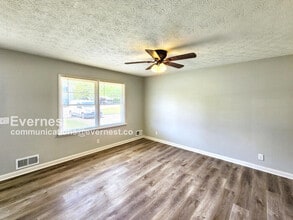 512 Meadowbrook Dr in Monroe, GA - Building Photo - Building Photo