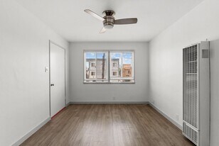 727 Olive Ave, Unit 01 in Long Beach, CA - Building Photo