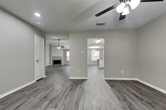 2702 Fox View Cir in Spring, TX - Building Photo - Building Photo