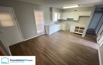 968 Chesterton Dr in Memphis, TN - Building Photo - Building Photo