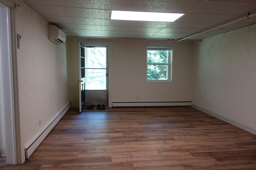 116 Howard Dr, Unit Apt #3 in Charlottesville, VA - Building Photo
