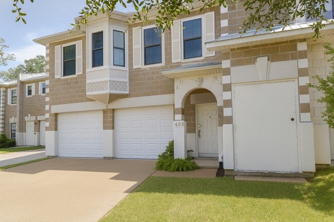 property at 405 Mc Kinney Ln