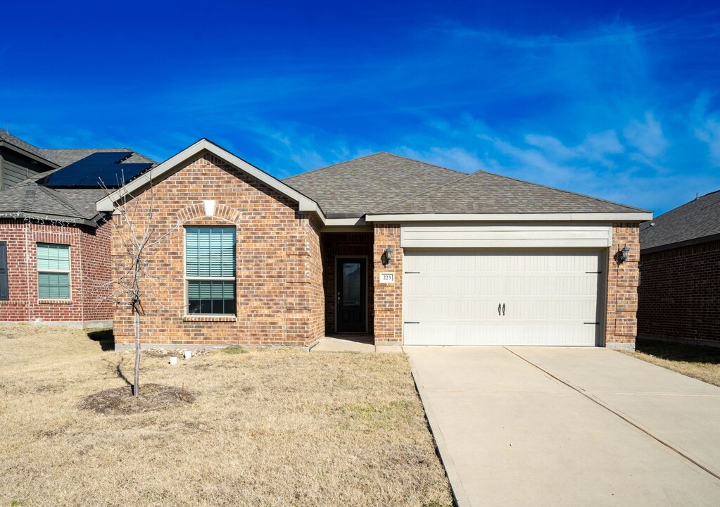 223 Garrett St in Anna, TX - Building Photo