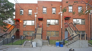 768-776 Logan St in Brooklyn, NY - Building Photo - Building Photo