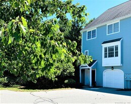 109 Overshot Dr in Glastonbury, CT - Building Photo