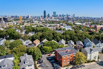 260 Parker Hill Ave in Boston, MA - Foto de edificio - Building Photo