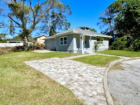 3841 16th Ave S in St. Petersburg, FL - Building Photo