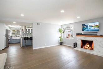2750 San Carlos Ln in Costa Mesa, CA - Building Photo - Building Photo