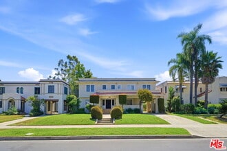 1620 S Victoria Ave in Los Angeles, CA - Building Photo - Building Photo