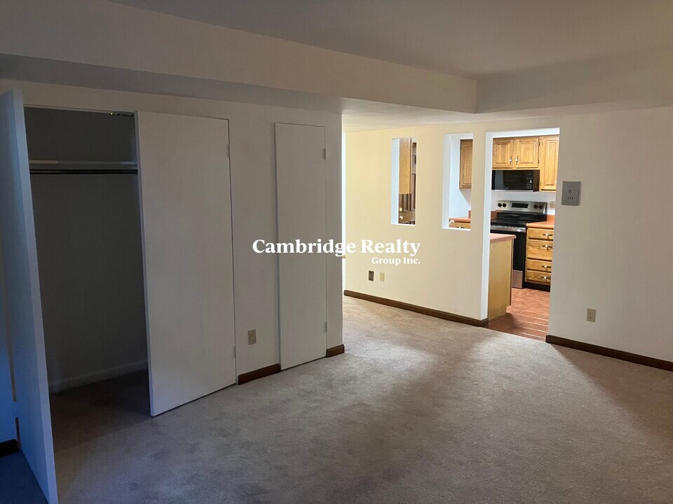 175 Summer St, Unit 2 in Somerville, MA - Foto de edificio