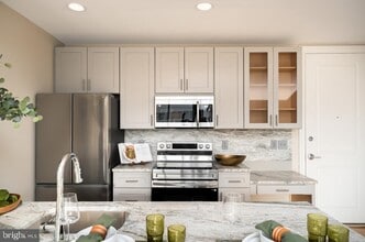 2301 John F Kennedy Blvd in Philadelphia, PA - Building Photo - Building Photo