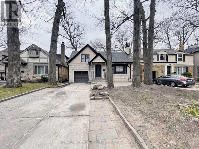 11 Birchview Blvd in Toronto, ON - Building Photo - Building Photo