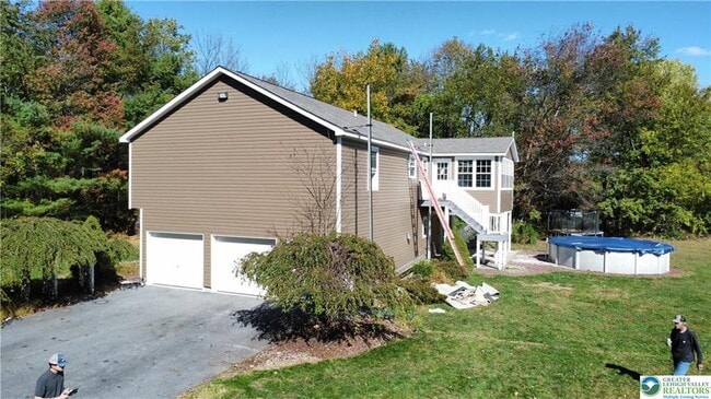 property at 3109 Delps Rd