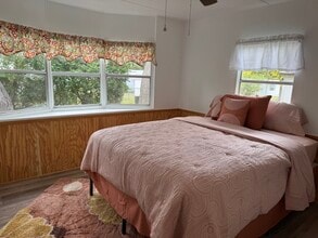 12136 Fairway Ave in Brooksville, FL - Foto de edificio - Building Photo