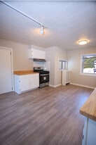 2398 Canby St in Harrisburg, PA - Building Photo