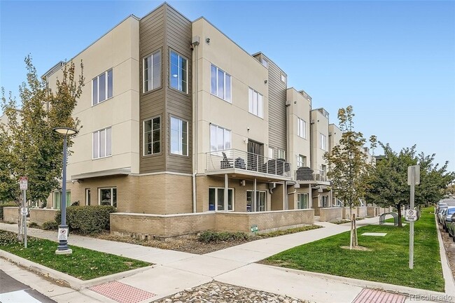 177 S Harrison St in Denver, CO - Building Photo - Building Photo