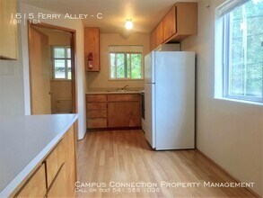 1615 Ferry Alley-Unit -C in Eugene, OR - Building Photo - Building Photo