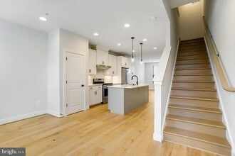 5142 Randolph Rd in North Bethesda, MD - Building Photo - Building Photo