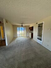 330 Ivy Ln, Unit 330 Ivy Lane in Fallbrook, CA - Building Photo - Building Photo